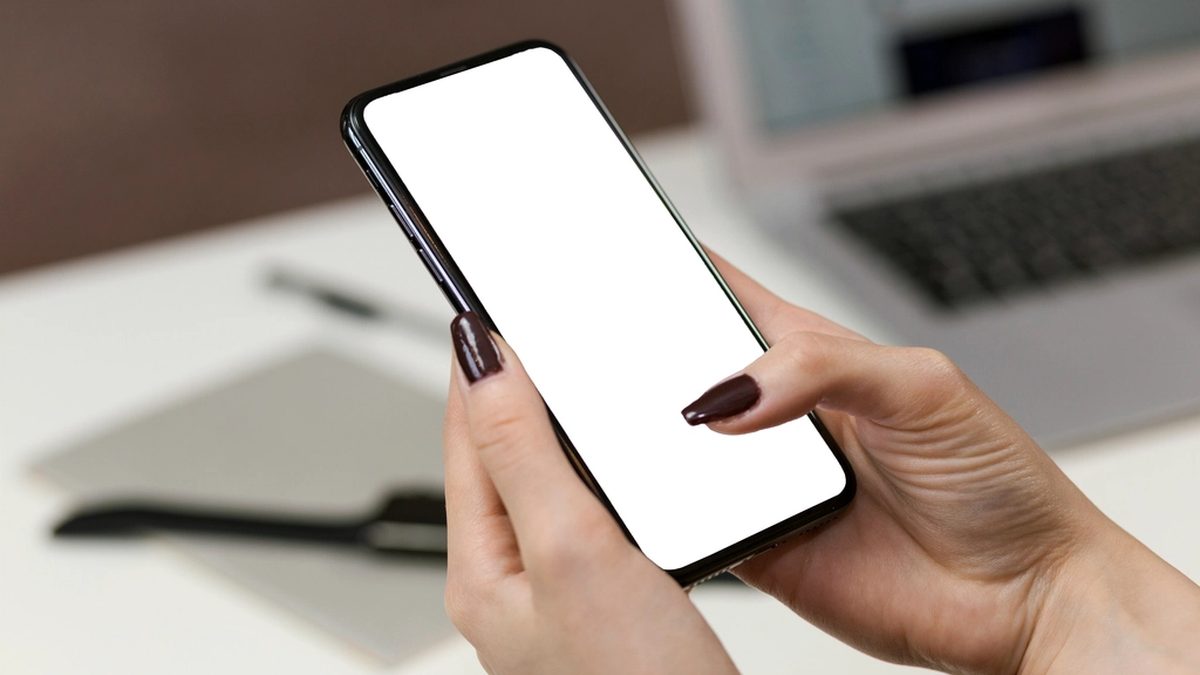 Hand holding a smartphone